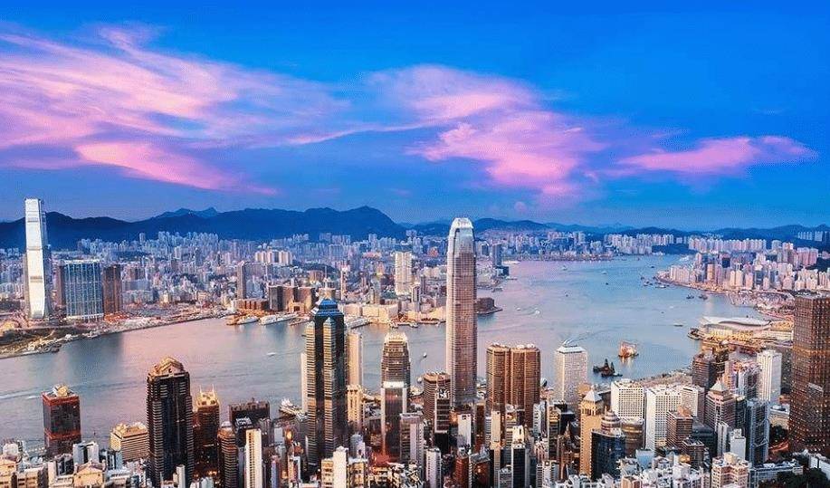 2031年香港正版资料全集，探索未来与传承的交汇点2021香港正版资料全集2021年最新版下载