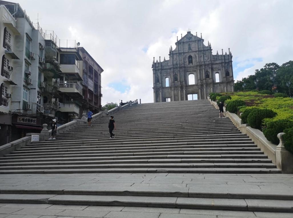 澳门六大娱乐场所探秘，夜幕下的璀璨明珠澳门六大娱乐场所是哪些场所啊图片及价格